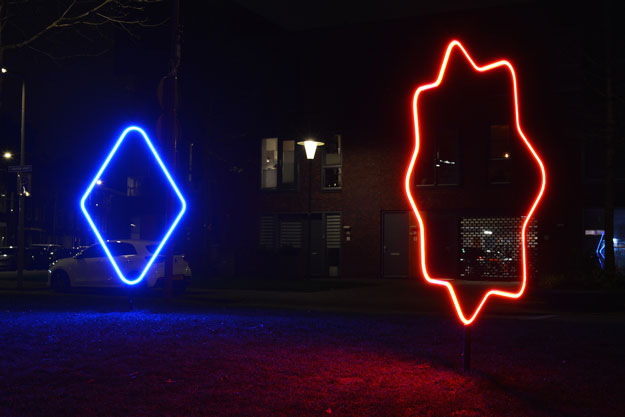happy_neon_light-(3)