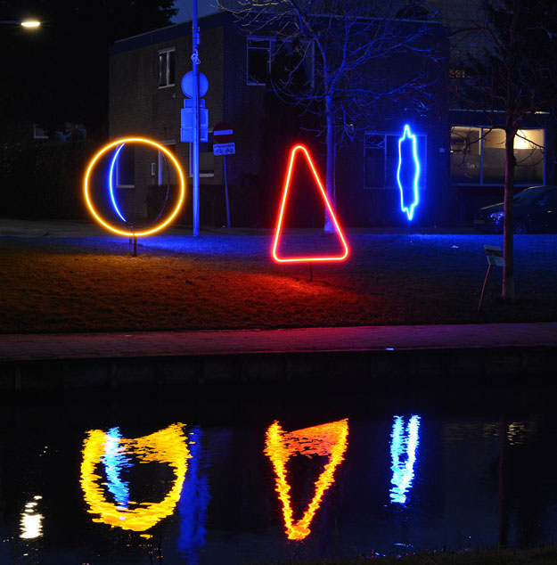 happy_neon_light-(4)